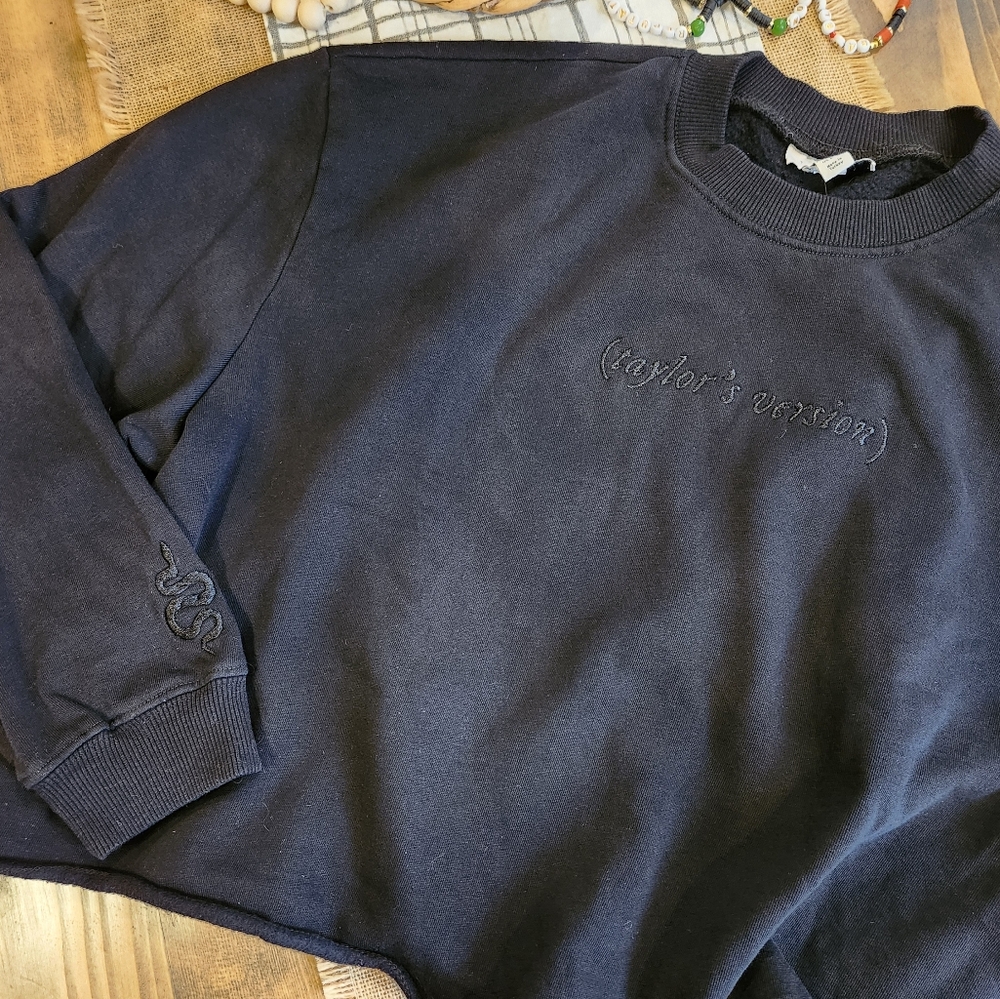 Taylor's Version Sweatshirt * Reputation Era